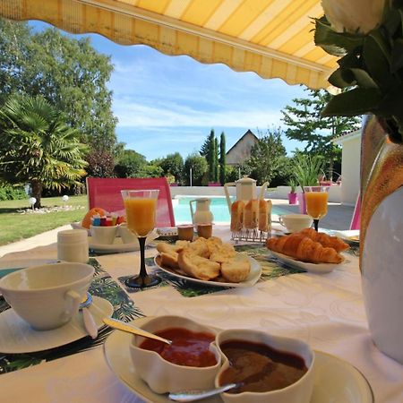 Les Carpes A Limoges Bed and Breakfast Buitenkant foto