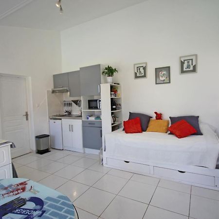 Les Carpes A Limoges Bed and Breakfast Buitenkant foto