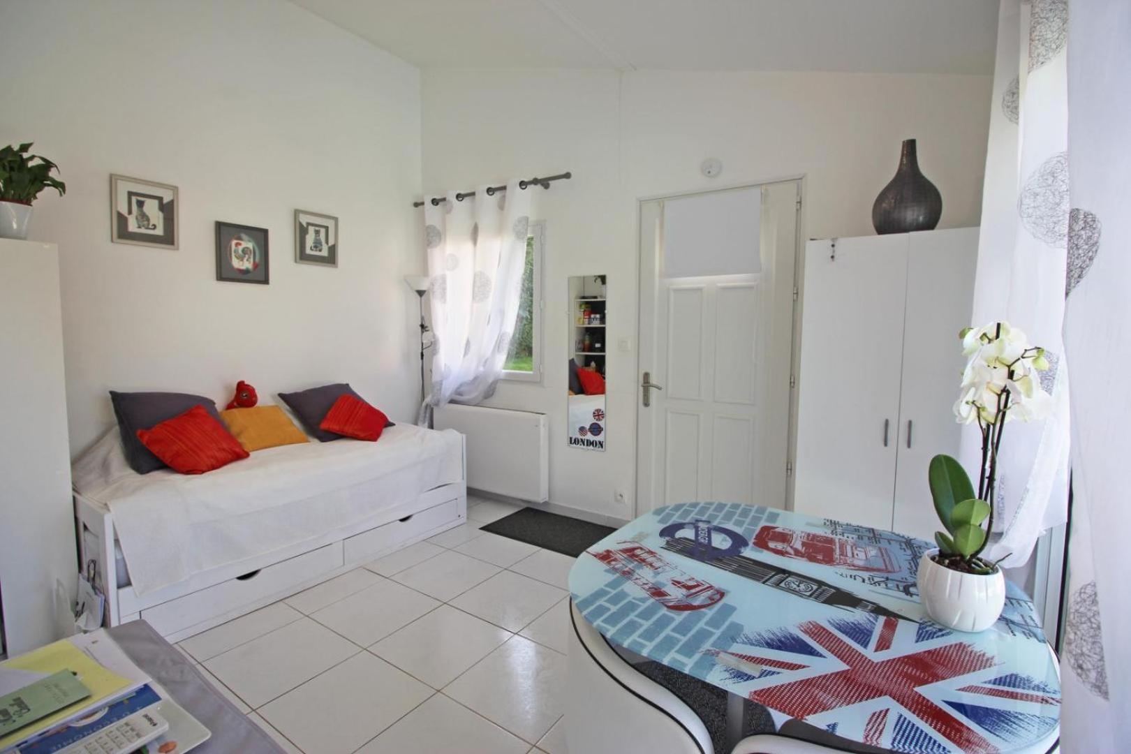 Les Carpes A Limoges Bed and Breakfast Buitenkant foto